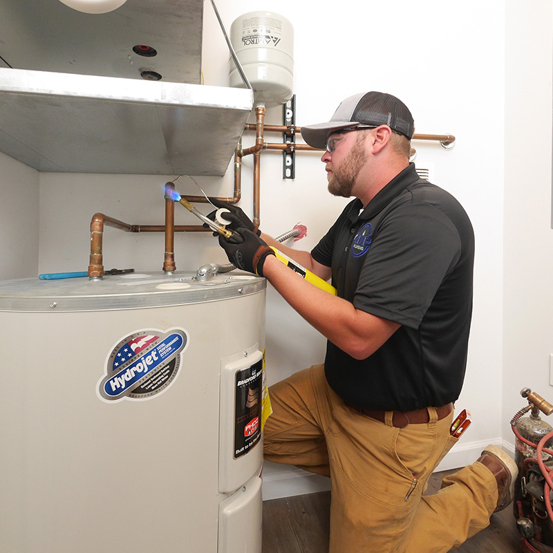 Traditional & Tankless Water Heater Service in St. Louis